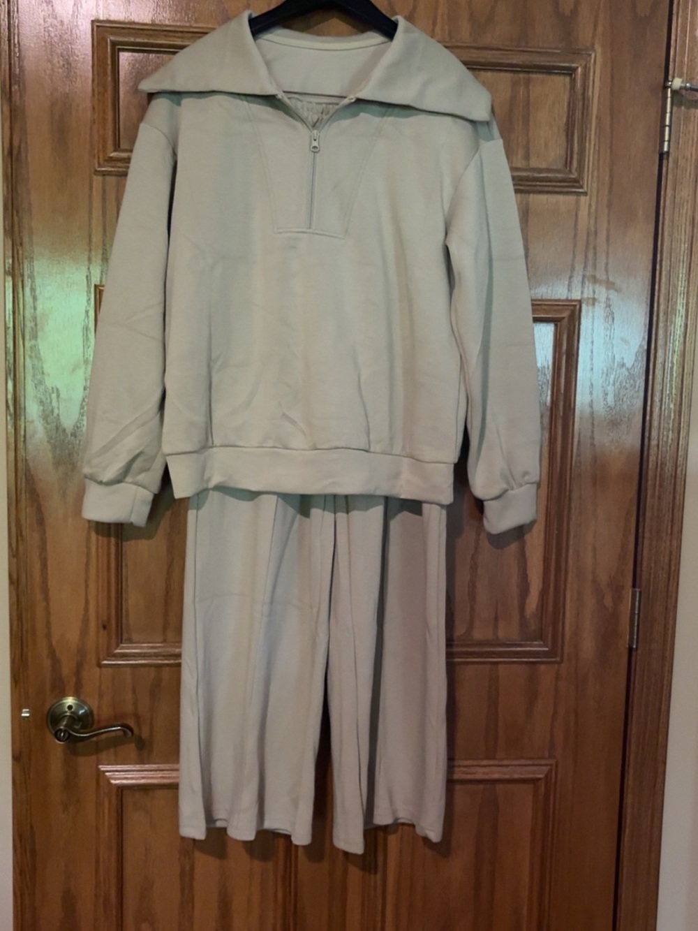 Neutral Beige Stretch Top with Tag - Size L
